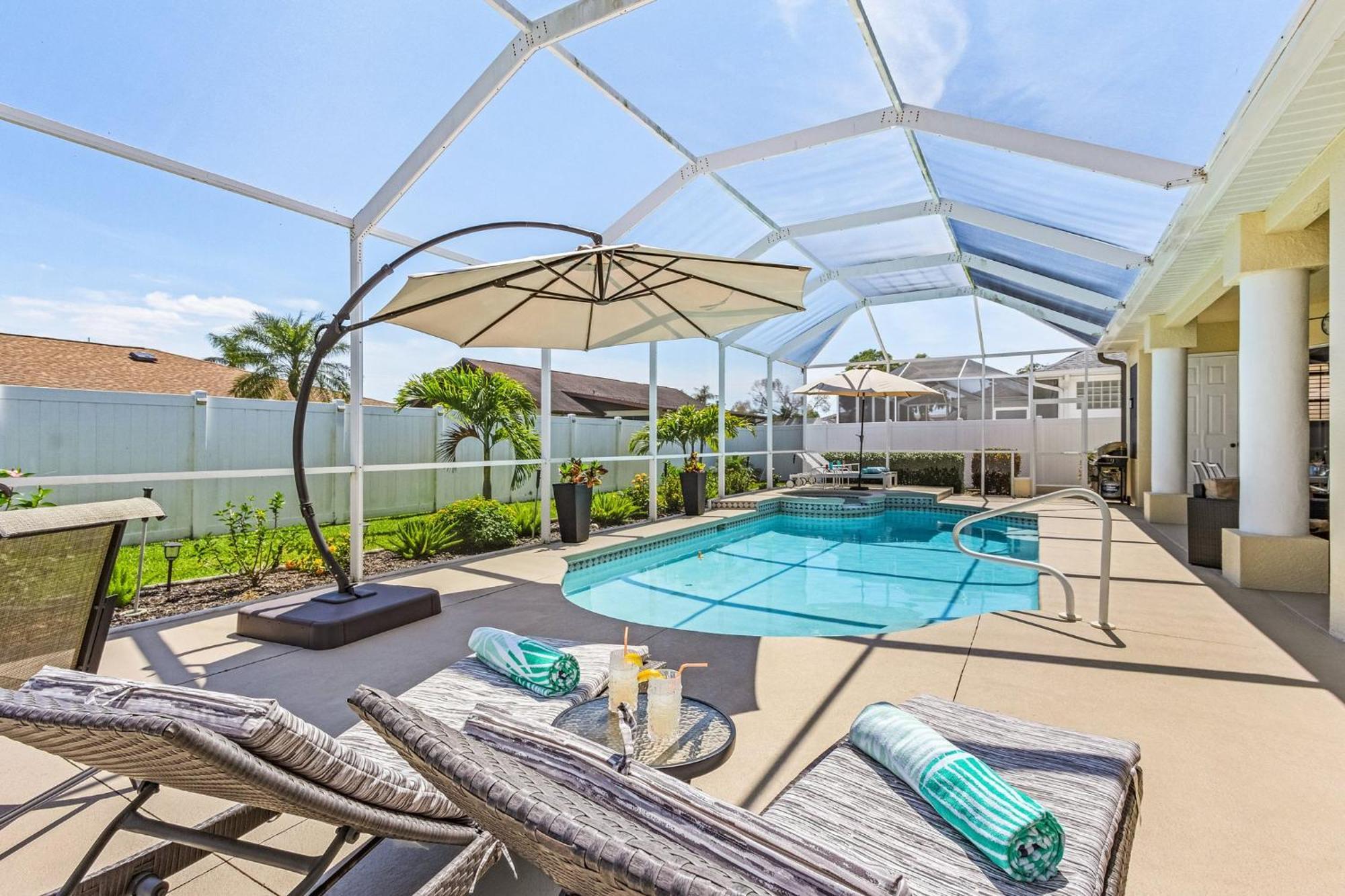 Villa-Haze, Lots Of Privacy, Solar & Electric Heated Pool And Spa Cape Coral Luaran gambar